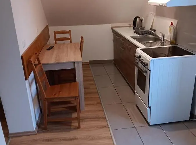 Monteurwohnungen In شقة