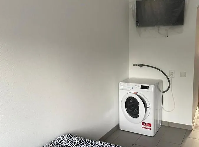 شقة Monteurwohnungen In Crimmitschau