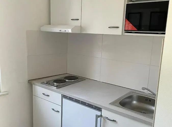 Monteurwohnungen In *